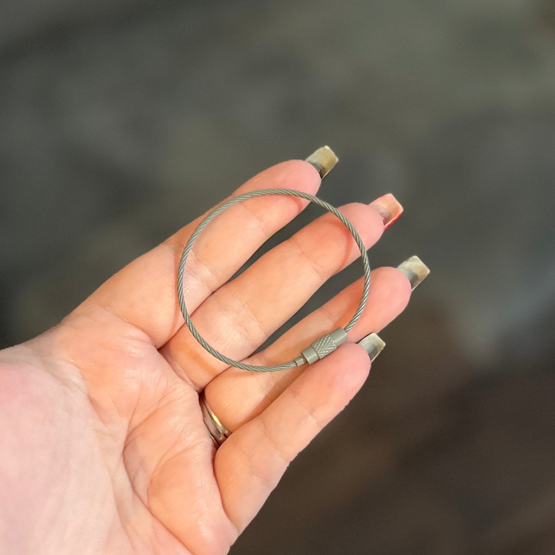 Wire Keychain Cable Thingie - Keychain Clips